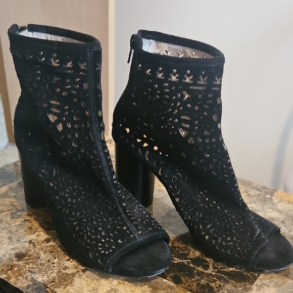 Elegant Black Peep-Toe Ankle Boots - Picture 1 of 5